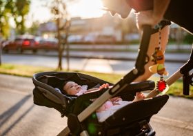 Conseils pour bien choisir une poussette pour bébé