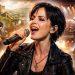 découvrez la carrière incroyable de la chanteuse des cranberries, un parcours atypique marqué par le succès, les défis et une voix inoubliable qui a marqué la musique internationale.